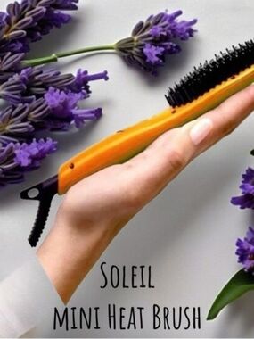 Mini Soleil Heat Brush - Orange